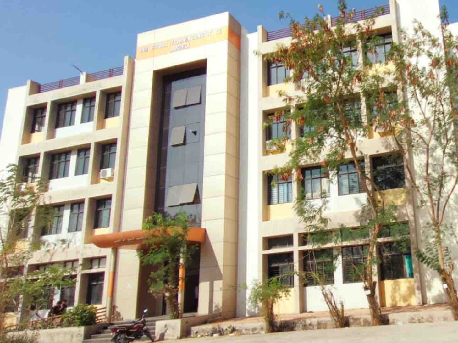 જિલ્લાની તમામ આઇ.ટી.આઈ ખાતે તા. ૦૭ ઓગસ્ટ થી ૧૪ ઓગસ્ટ સુધી પ્રવેશ પ્રક્રિયાનો ચોથો રાઉન્ડ શરૂ થશે*