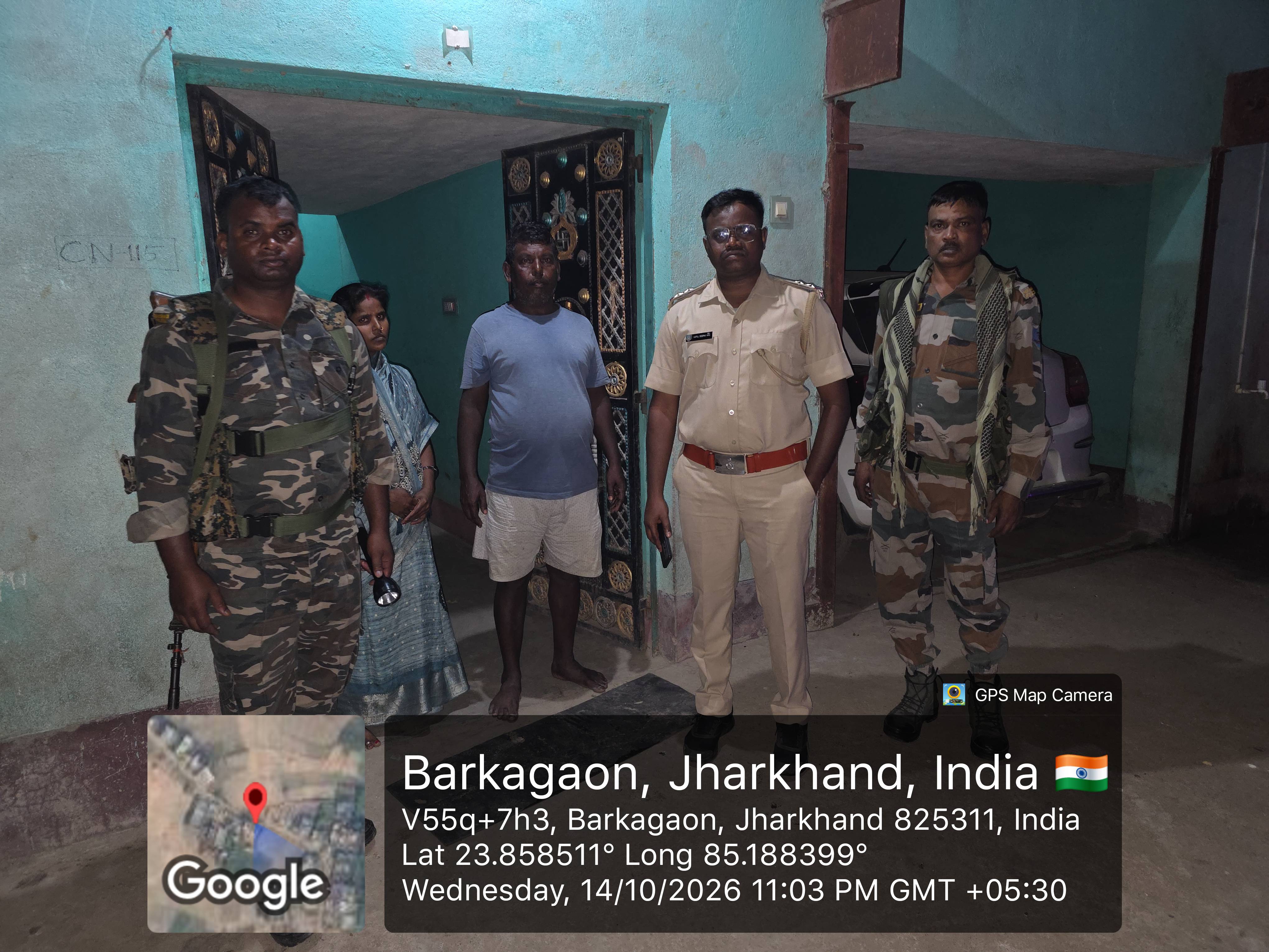 हजारीबाग में दुर्गा पूजा से पहले पुलिस का बड़ा अभियान, 43 संदिग्धों का सत्यापन, 2 गिरफ्तार