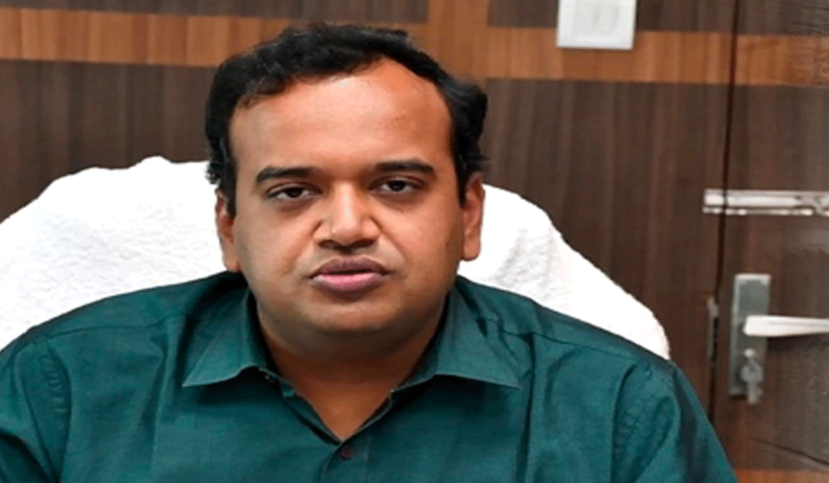 ମାର୍କଫେଡରୁ ସନ୍ତୋଷ ନାୟକ ଆଉଟ୍‌ , ଆଇଏଏସ୍ ମନୀଷ ଅଗ୍ରୱାଲଙ୍କୁ ଅତିରିକ୍ତ ଦାୟିତ୍ୱ