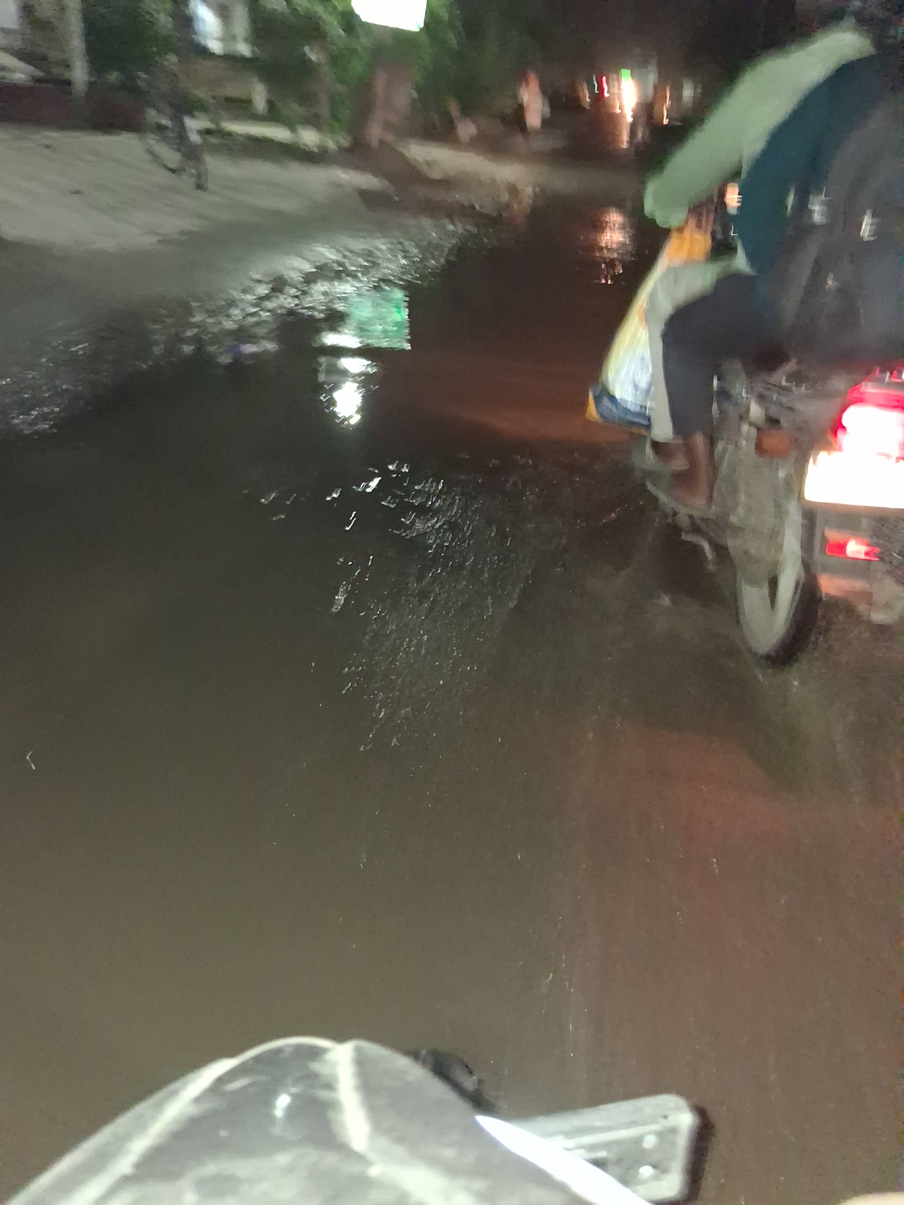 समस्तीपुर में भारी बारिश से जलजमाव, जनजीवन अस्त-व्यस्त