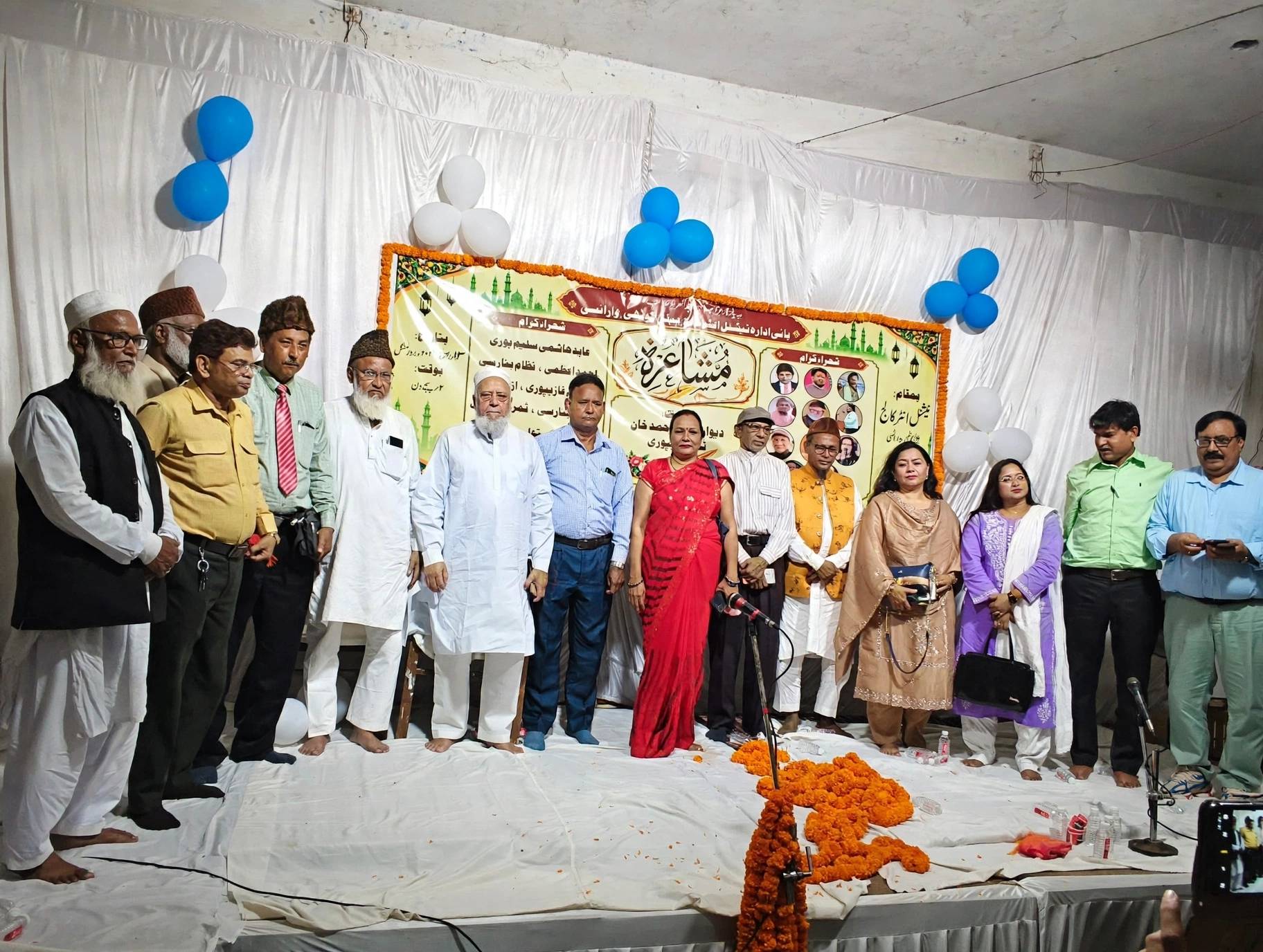 नेशनल इंटर कॉलेज वाराणसी में अदबी सुकन द्वारा शानदार मुशायरे का आयोजन
