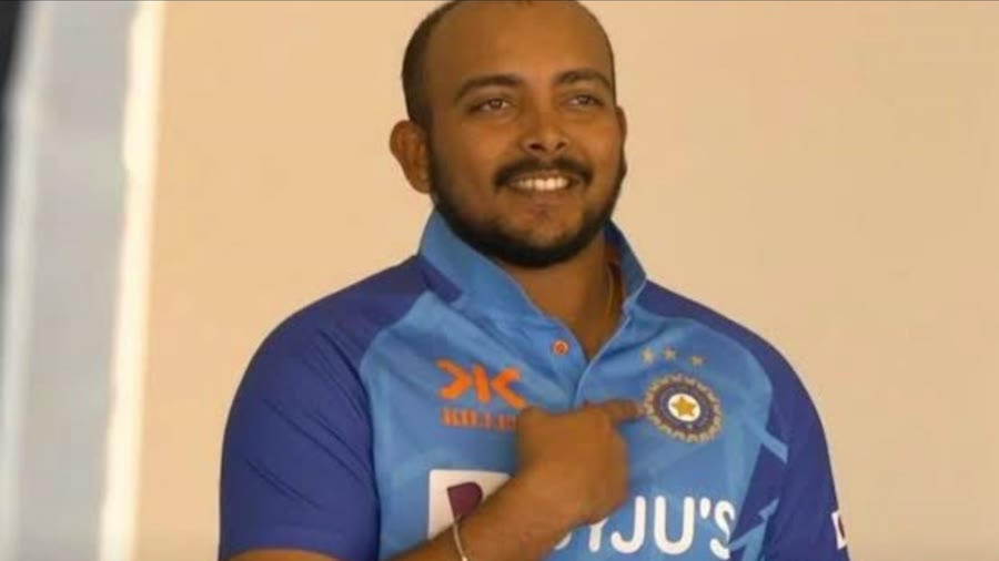 Prithvi Shaw's Form and Fitness Raise Concerns Over Future in Cricket