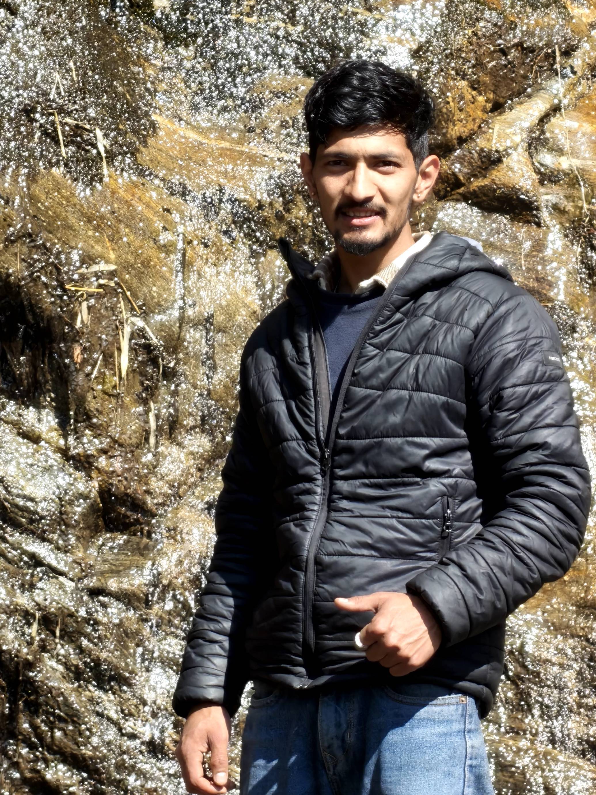 Khurana Thakur
